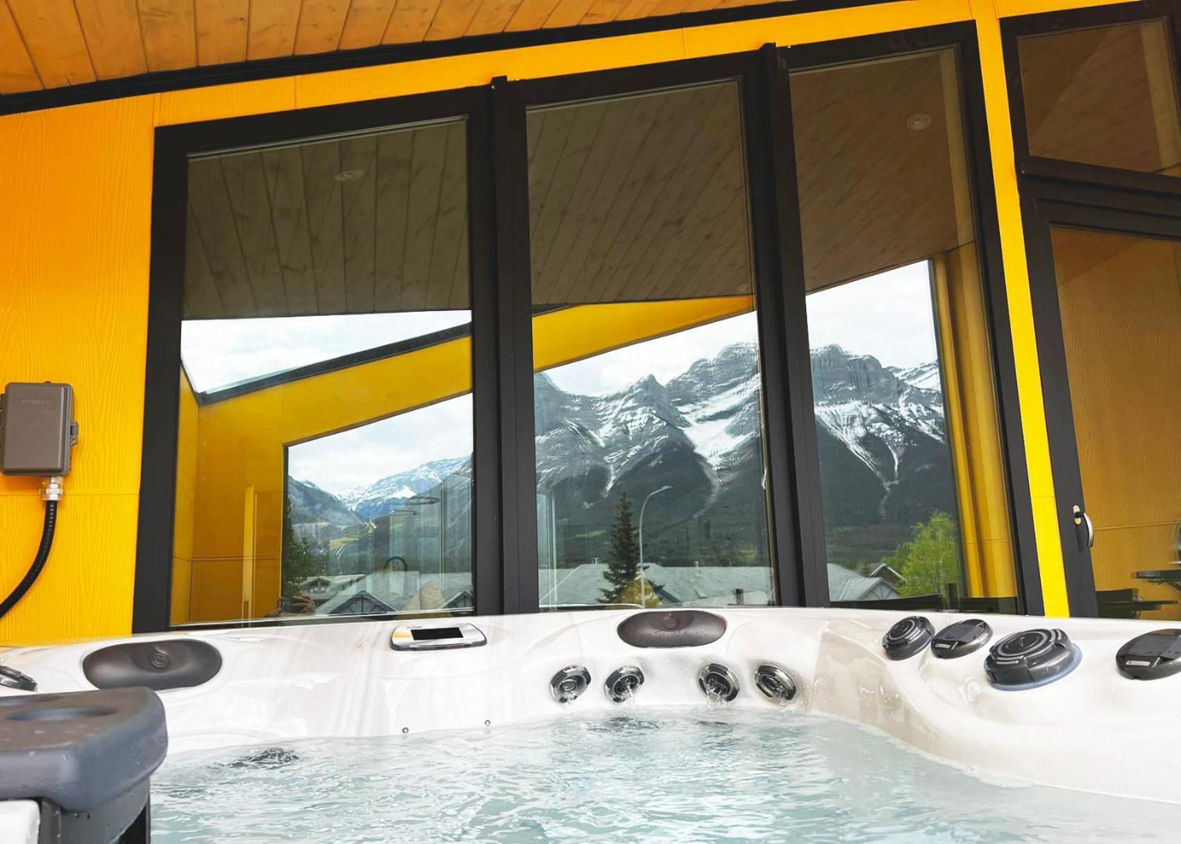Raven'S Peak 105 - Ultra Luxe Mountain Retreat Villa Canmore Exterior foto